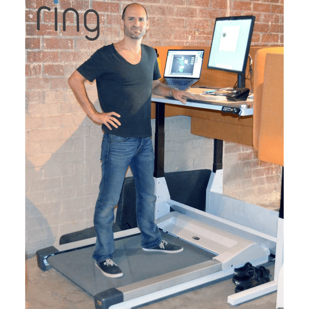 Unsit Treadmill in Ring Office